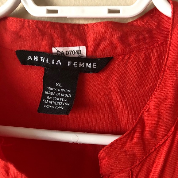 🎁3/$30 Antilia Femme button up blouse - Picture 4 of 4